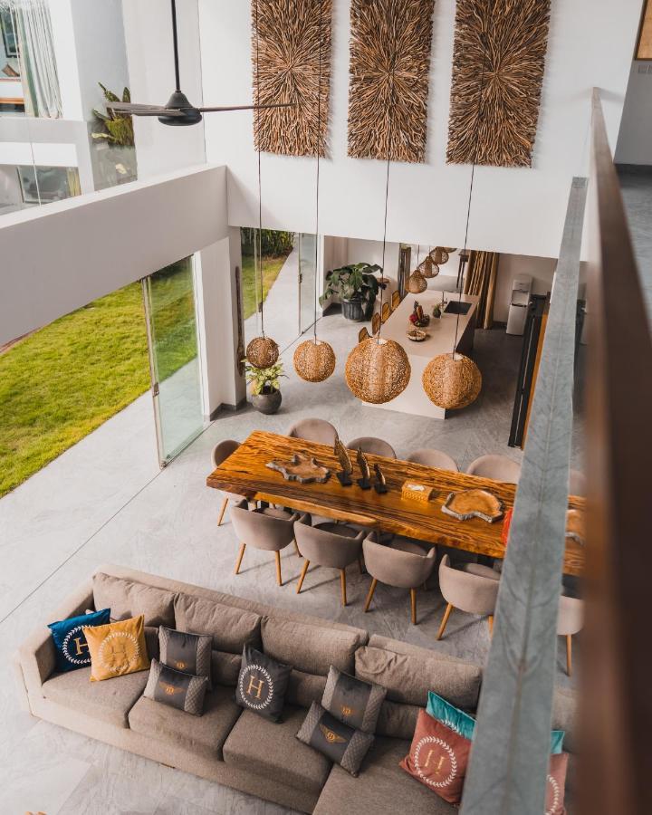 Villa The Jendela House à Canggu Extérieur photo